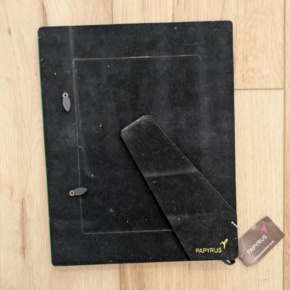 Papyrus Green Photo Frame - Picture 3 of 4